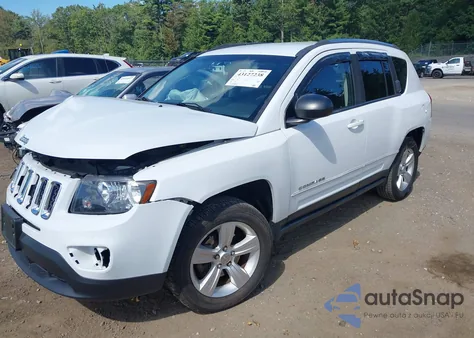 2014 Jeep Compass Sport из США, поврежденный, VIN 1C4NJDBB9ED598338